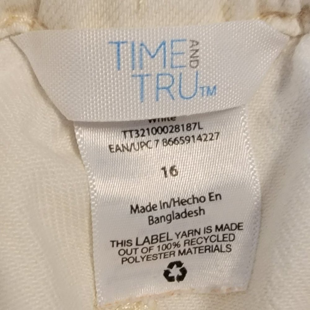 Time & Tru Elastic Ruffle Jeans - Picture 5 of 8